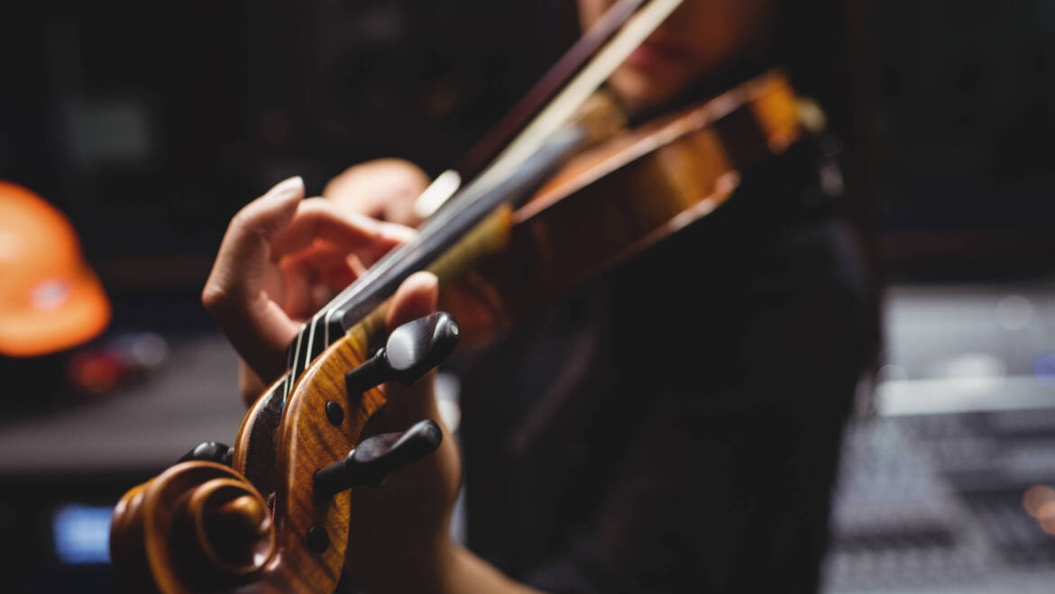 Convocatoria de una plaza para profesor/a de Violín para el próximo curso 2026-2027